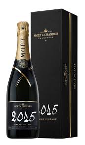 Moet & Chandon Grand Vintage Brut Champagne 2015 - Gift Boxed